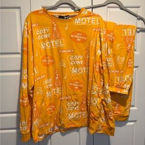 Cakeworthy x Disney Pixar Labs Cozy Cone Motel Orange Pajama Set - 4XL